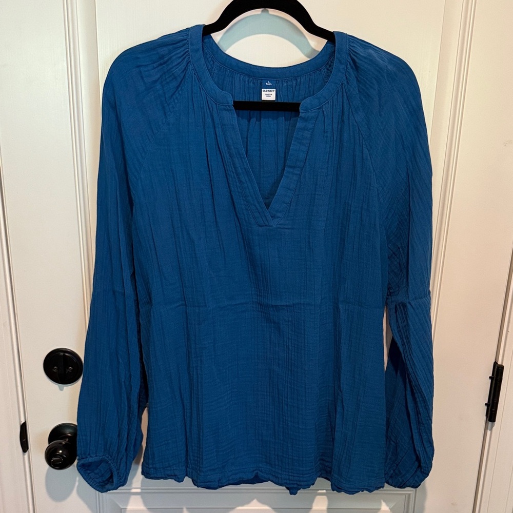 Old Navy Women's Blue Blouse TALL